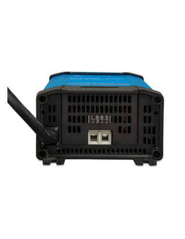 Blue Smart IP22 Charger 24/16 (1 salida) | Victron Energy